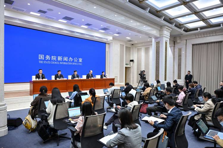 北京发布会：疫情防控新举措及上海疫情数据（2022.5.9 - 5.15）