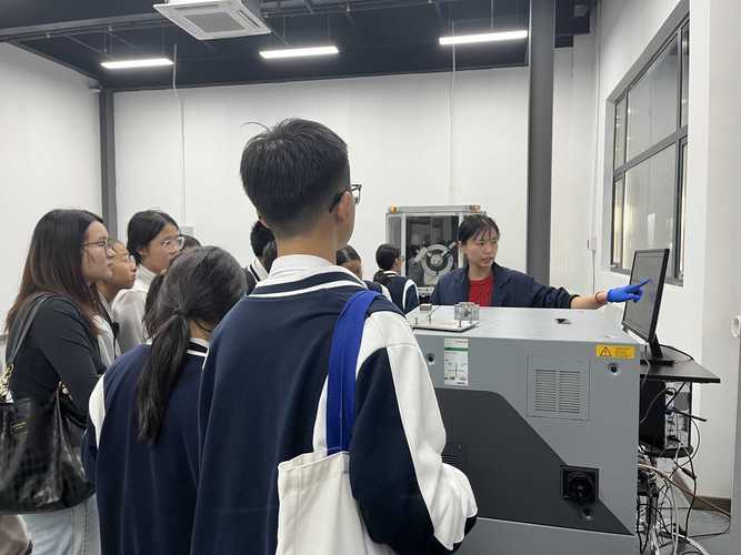 上海大学材料研究所研究人员及李爱军工作经历介绍